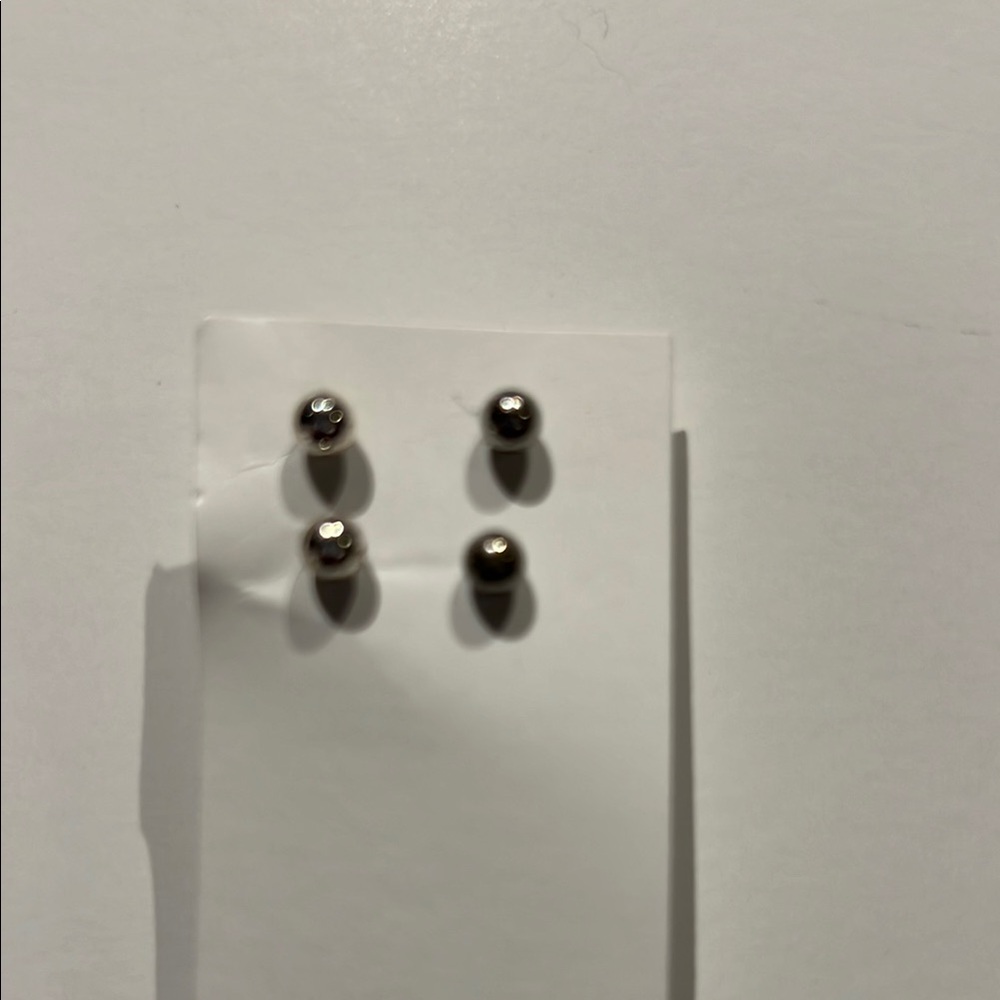 Silver Stud Earrings Set